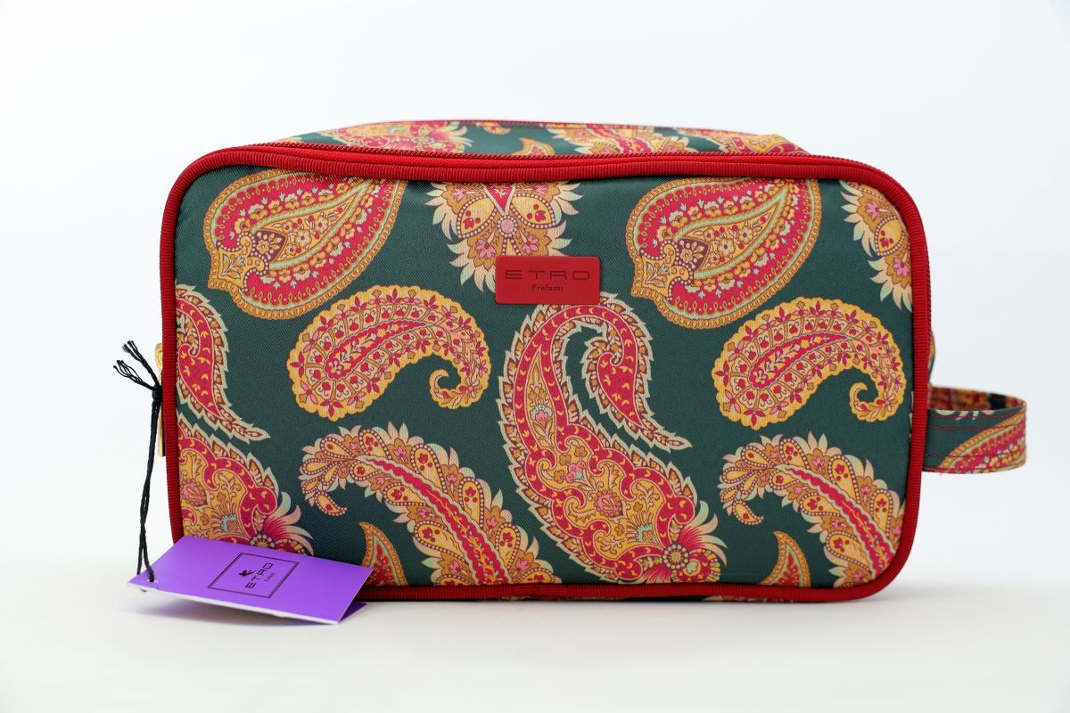 NECESSARIE UOMO VERDE
