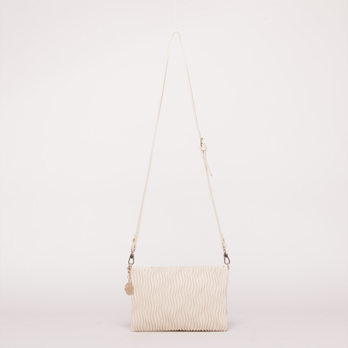 BORSA A TRACOLLA EFFETTO ONDULATO PANNA