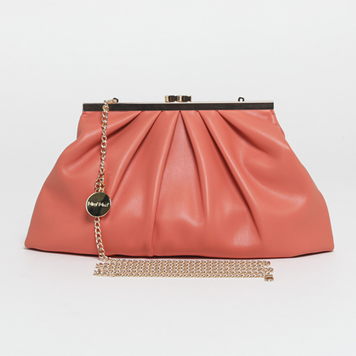 BORSA CLUTCH MORBIDA IN SIMILPELLE CORALLO