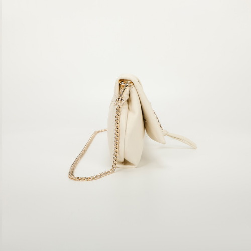 POCHETTE CON ACCESSORIO DORATO BIANCA