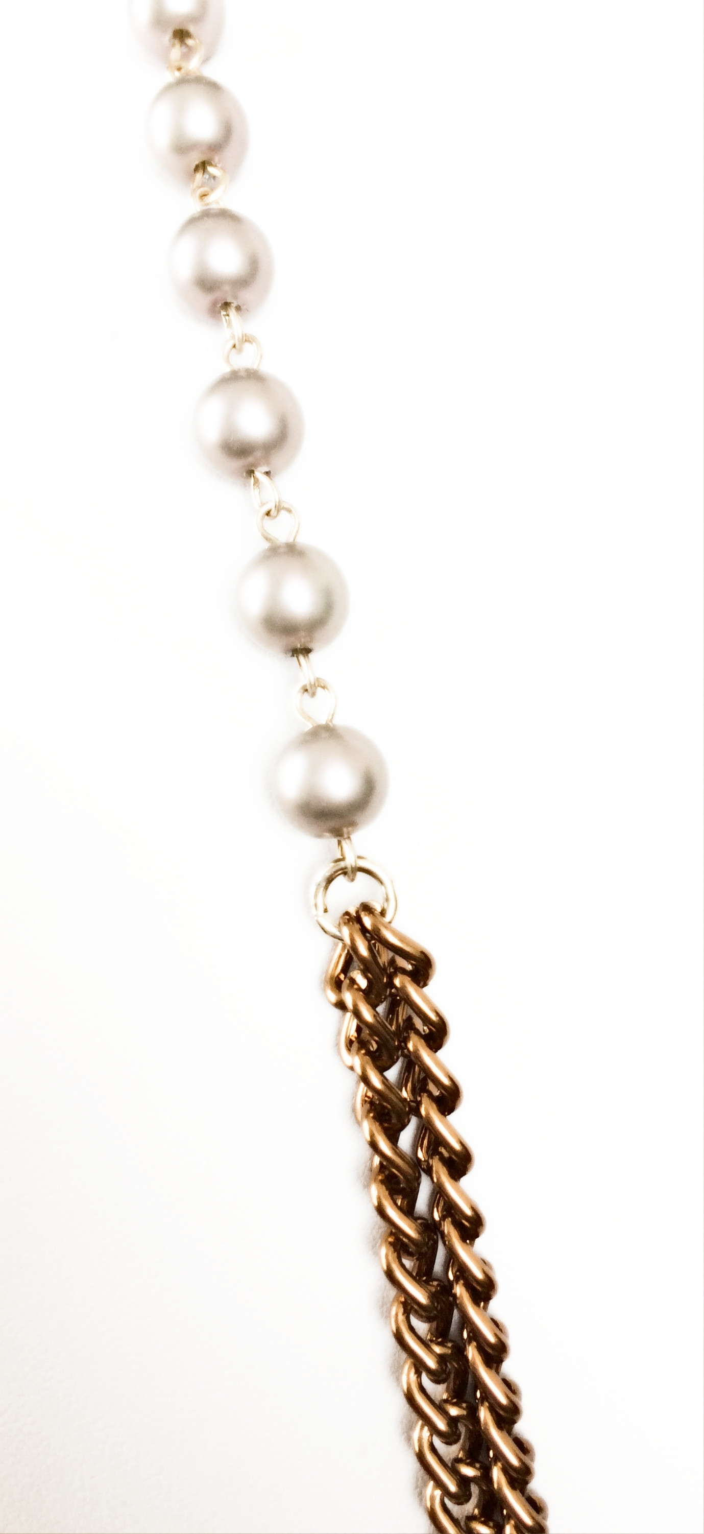 collana lunga con perle rosa cangianti e stella glitterata art. B000275