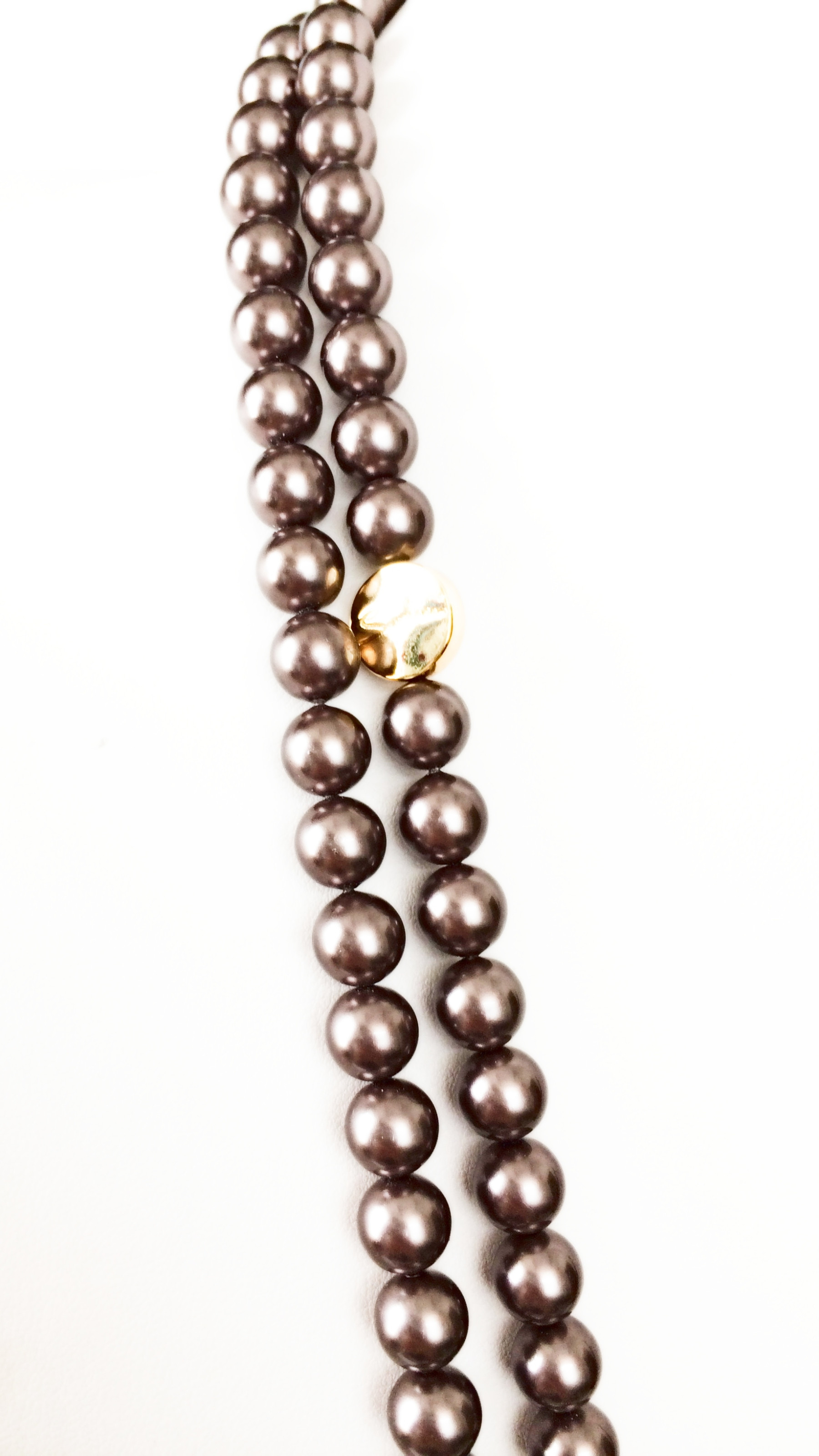 Collana lunga argentata di perle metallizzate lilla art. 930168D