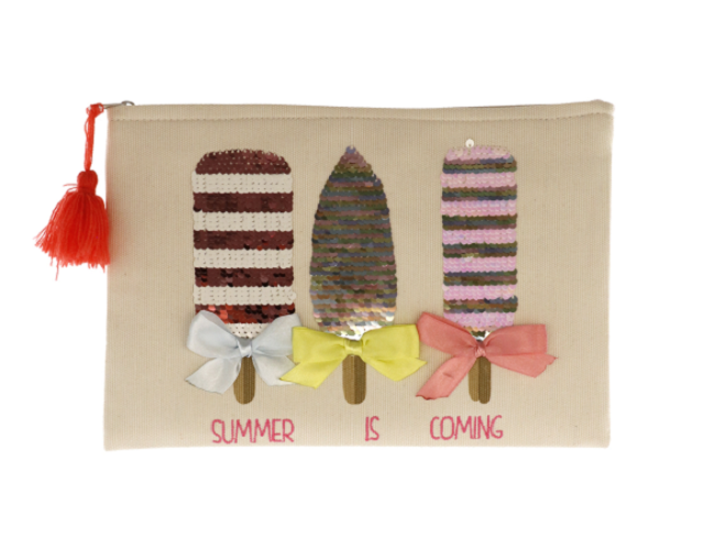 BUSTA FRASER ISLAND BEACH