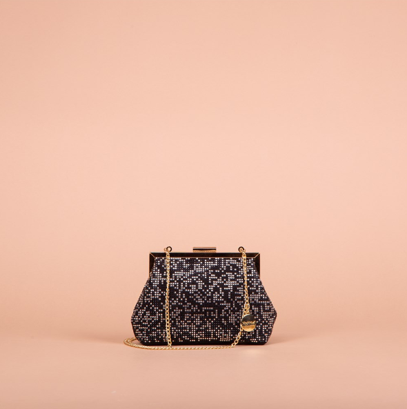 BORSA CLUTCH CON STRASS NERO ART.M8-M200312