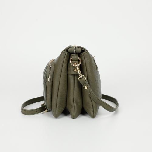 BORSA A TRACOLLA CON DETTAGLIO IN PIUMINO VERDE MILITARE 