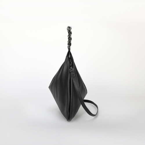 BORSA A SPALLA GRANDE CON CATENA NERO