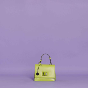 BORSA A MANO PICCOLA CON CHIUSURA GIREVOLE VERDE LIME