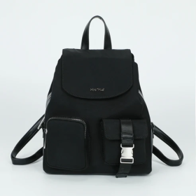 ZAINO IN NYLON CON TASCHE NERO