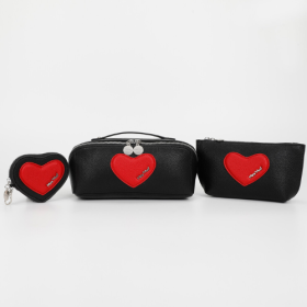 BEAUTY CASE SET DA 3 CON CUORE NERO/ROSSO