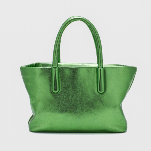 BORSA A MANO EFFETTO LAMINATO VERDE MENTA Mimi Mua Clementi Profumi