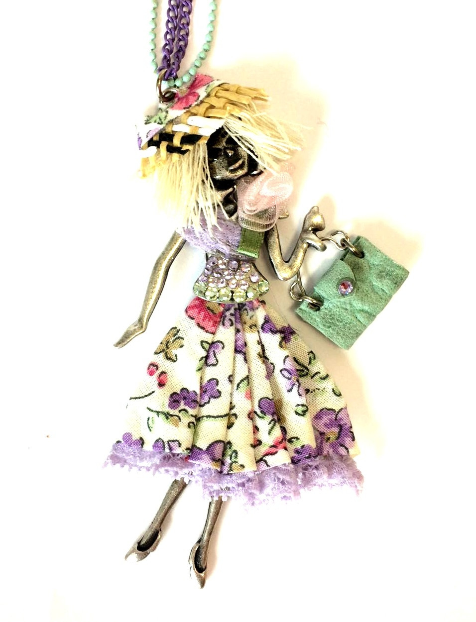 collana lunga metallica con bambolina lilla e verde art. E91362
